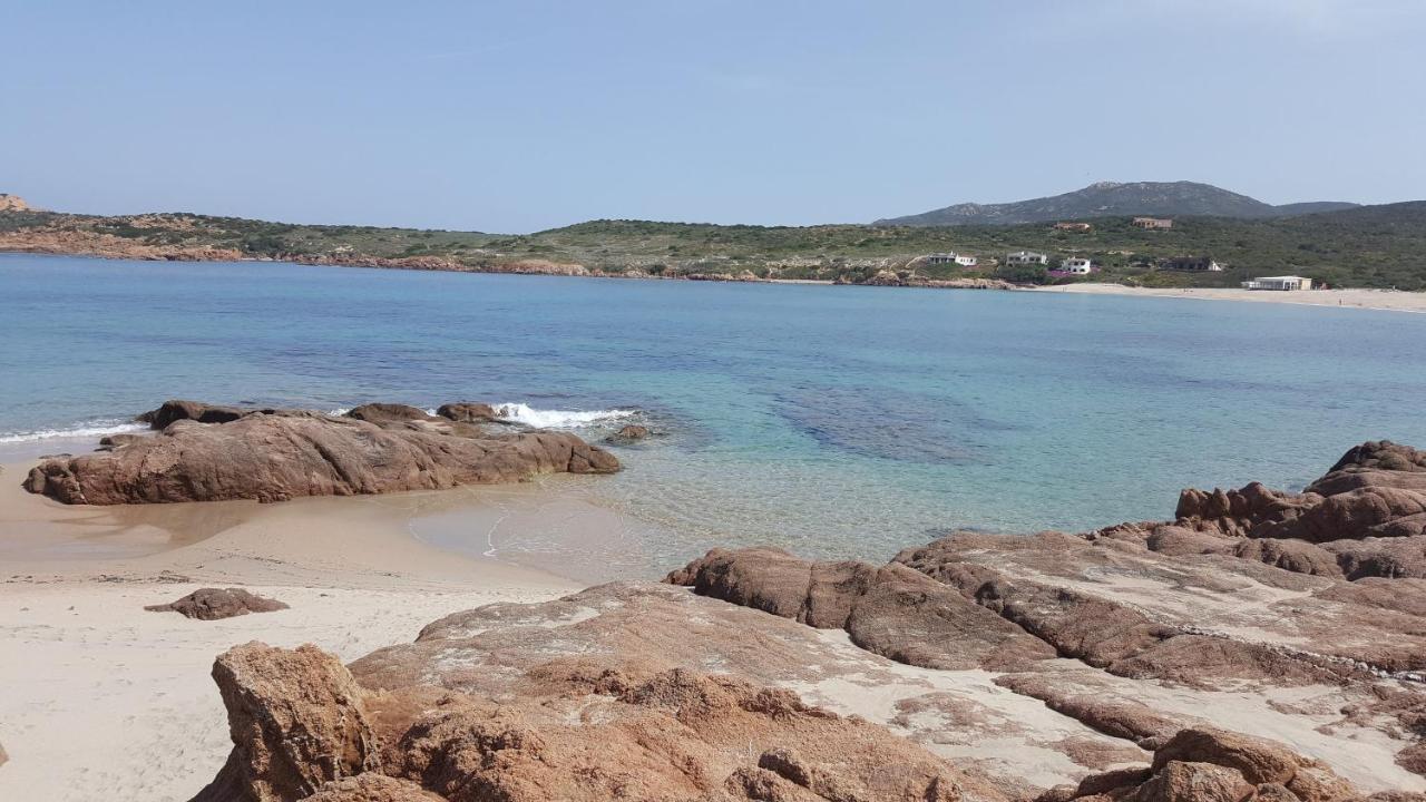 Casa Vacanza Costa Rossa Vista Mare Trinita d'Agultu e Vignola Ngoại thất bức ảnh